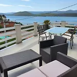 Delija Apartamento Klek