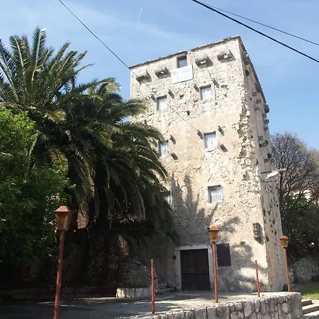 Delija